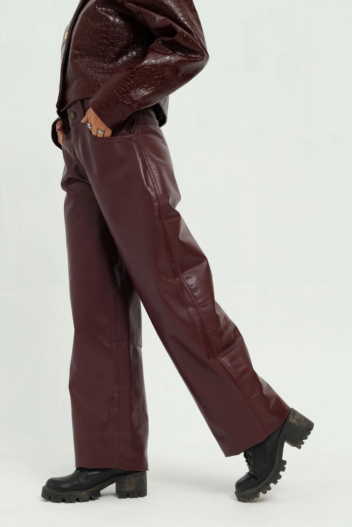 Verona  Wide-Leg Trousers